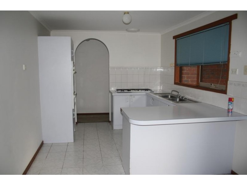 12 Kellie Court, Hampton Park VIC 3976