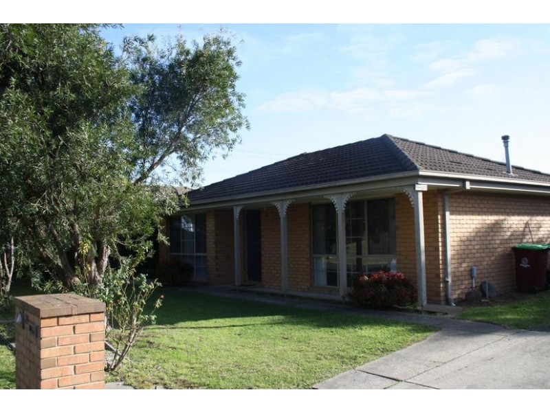 37 General Joshua Drive, Hampton Park VIC 3976