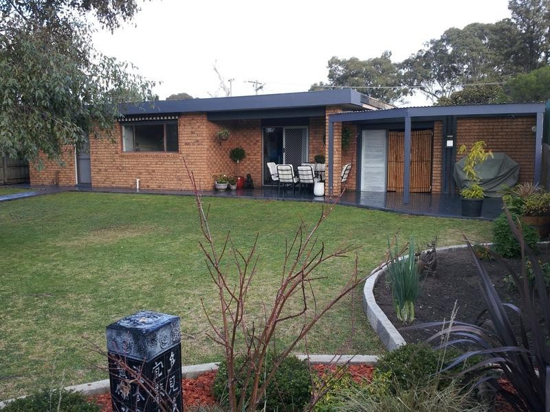 14 Hampton Drive, Hampton Park VIC 3976