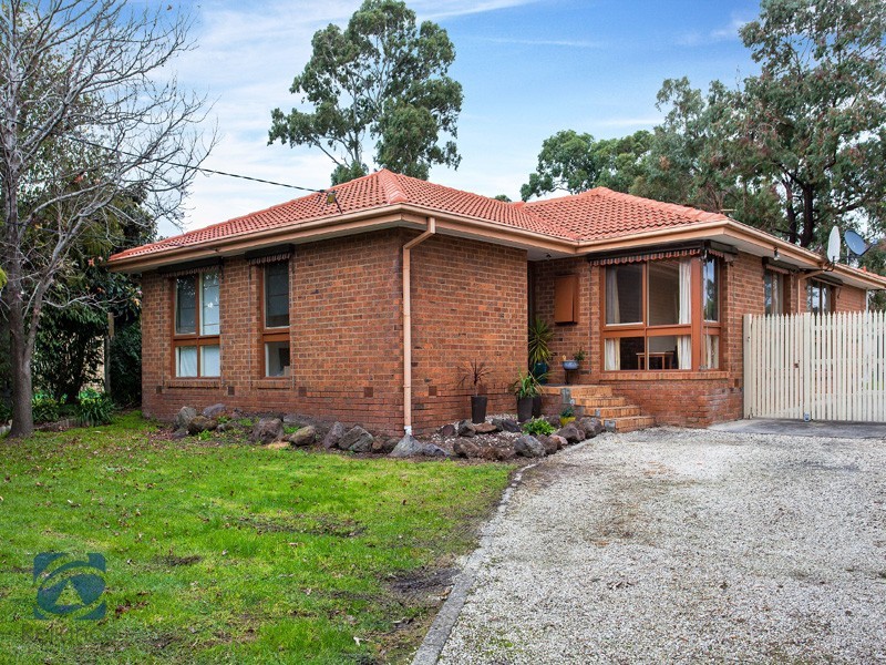 19 Winnima Avenue, Hampton Park VIC 3976