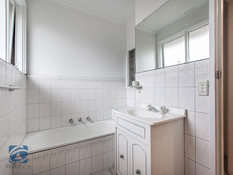 19 Winnima Avenue, Hampton Park VIC 3976