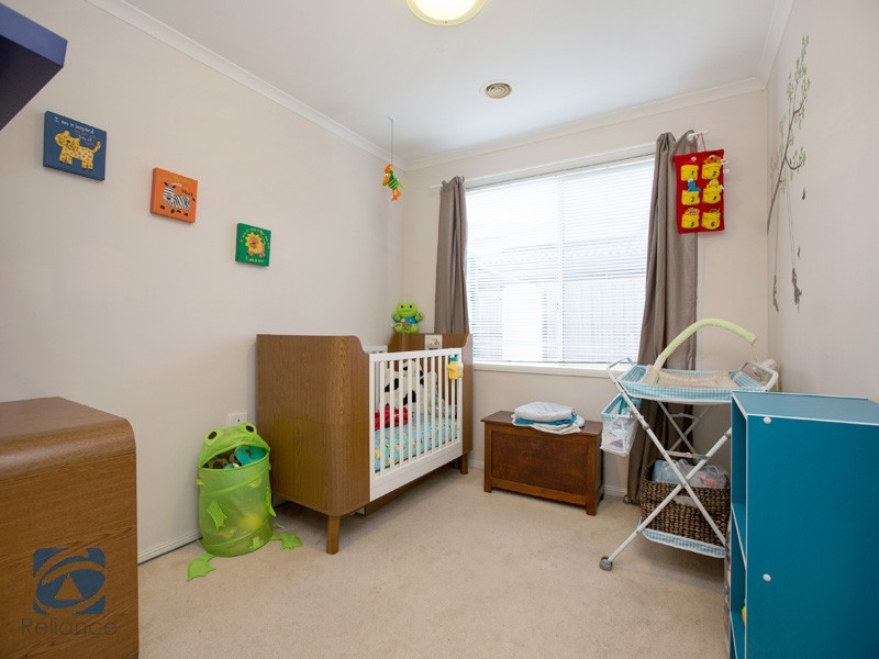 13 Langbourne Drive, Narre Warren South VIC 3805