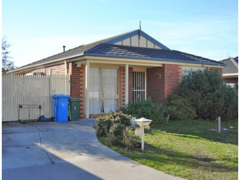 7 The Glade, Hampton Park VIC 3976