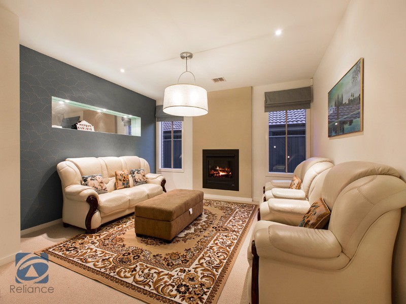 11 Waterbury Street, Cranbourne VIC 3977