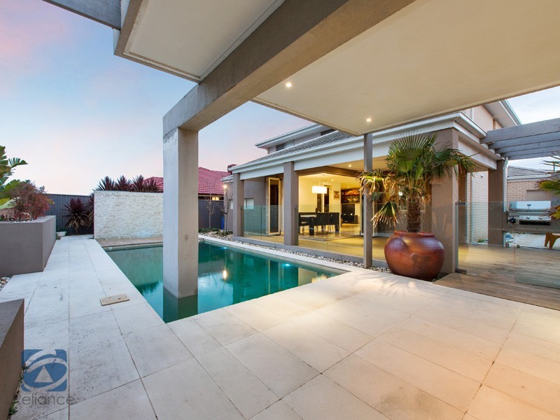 11 Waterbury Street, Cranbourne VIC 3977