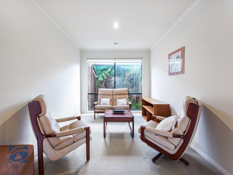 3 Cobbler Grange, Lynbrook VIC 3975