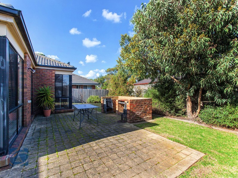3 Cobbler Grange, Lynbrook VIC 3975
