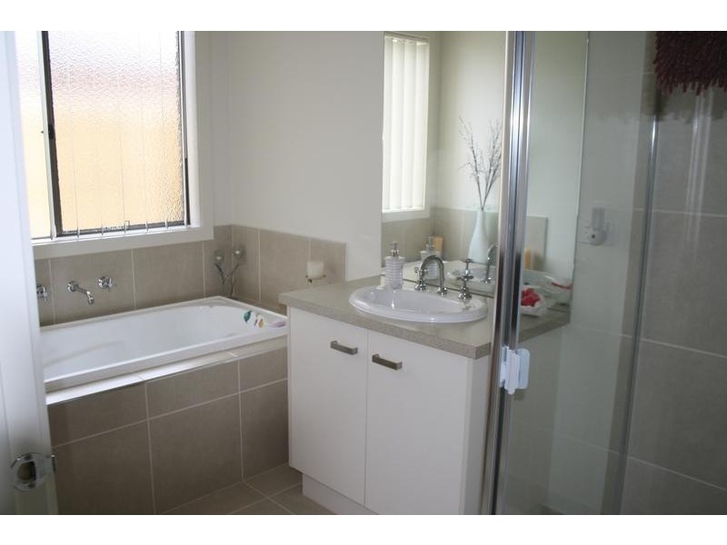 19 Raven Court, Pakenham VIC 3810