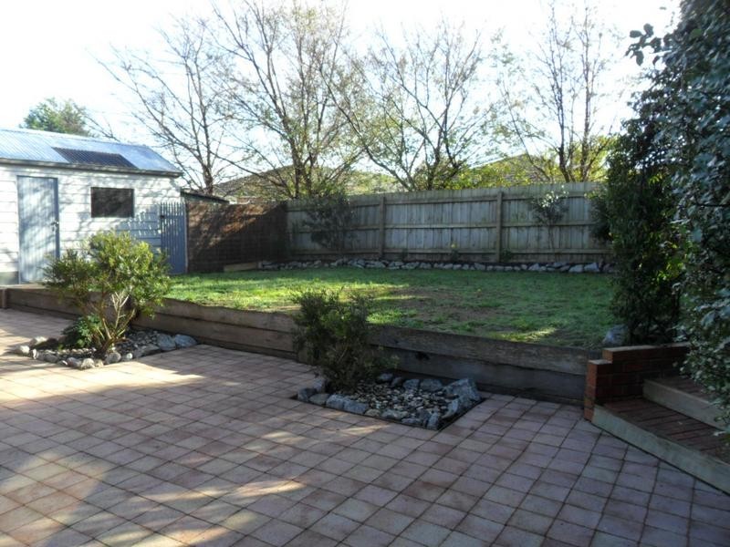 10 Nerrena Rise, Cranbourne West VIC 3977