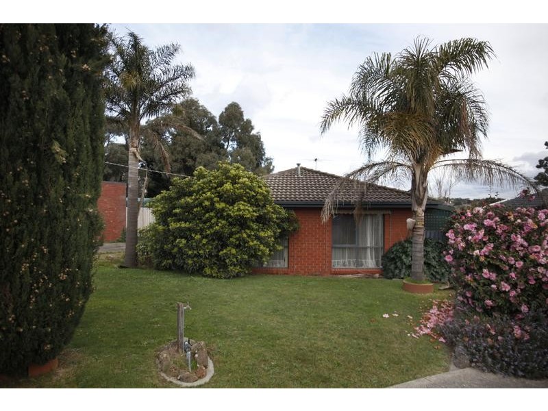 26 Beth Court, Hampton Park VIC 3976