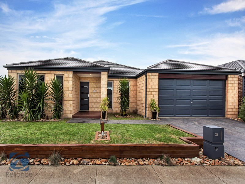 22 Alpine Heath Way, Lyndhurst VIC 3975