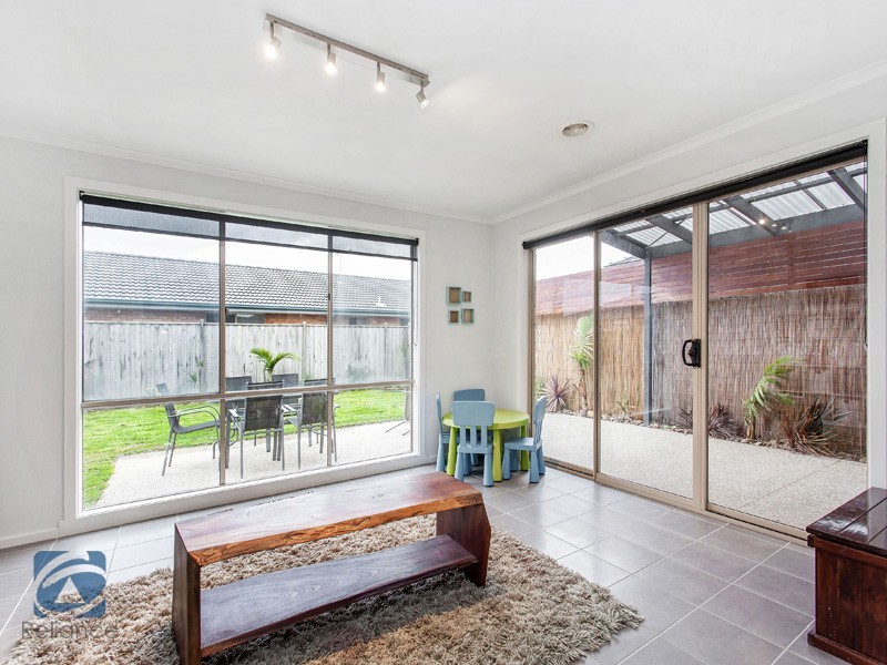 22 Alpine Heath Way, Lyndhurst VIC 3975