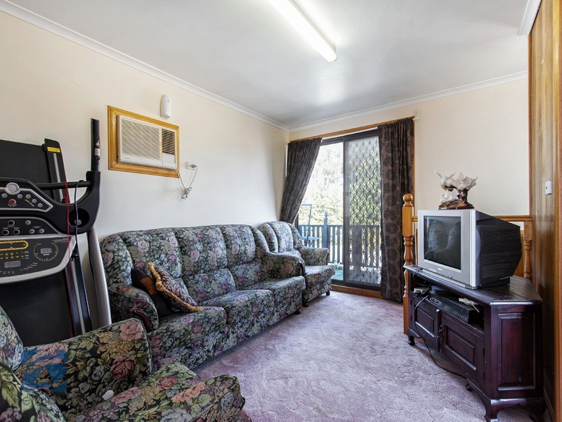 22 Simon Court, Hampton Park VIC 3976