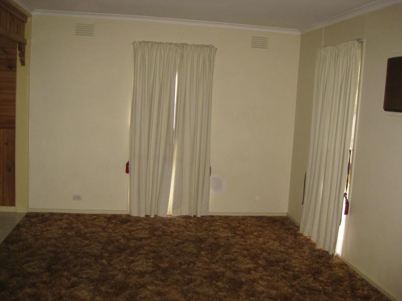 2 Belmar Street, Cranbourne VIC 3977