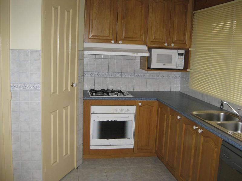 2 Belmar Street, Cranbourne VIC 3977