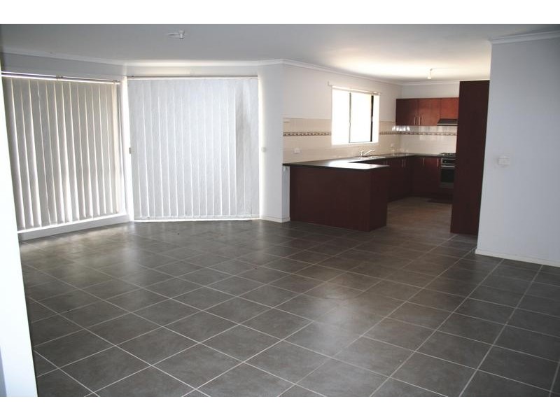 3 Tiffany Place, Hampton Park VIC 3976
