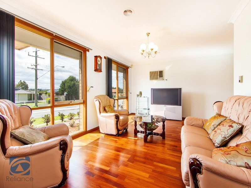 48 Coral Drive, Hampton Park VIC 3976