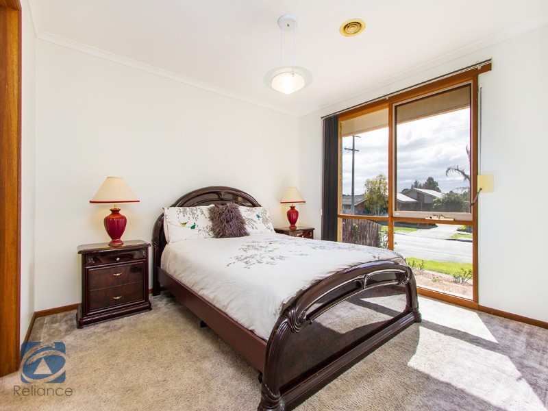 48 Coral Drive, Hampton Park VIC 3976