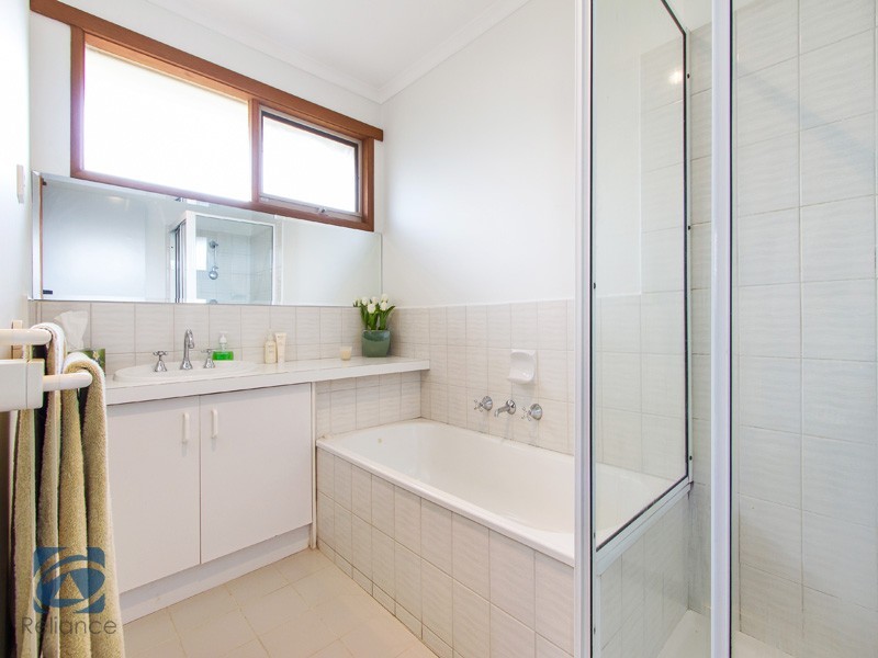 48 Coral Drive, Hampton Park VIC 3976