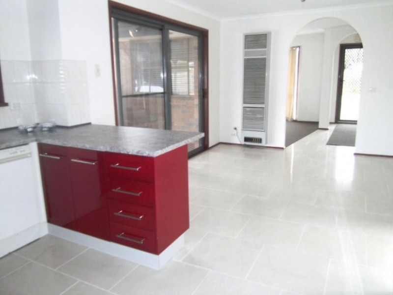 6 Drysdale Court, Hampton Park VIC 3976