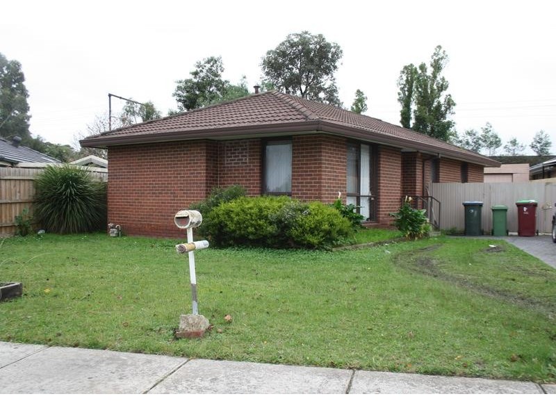 23 Upton Crescent, Narre Warren VIC 3805