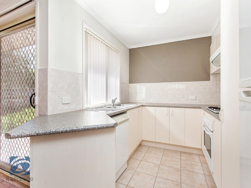 23 Dutton Close, Lynbrook VIC 3975