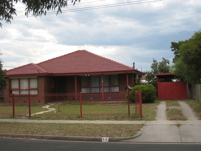 17 Andrew Street, Hampton Park VIC 3976