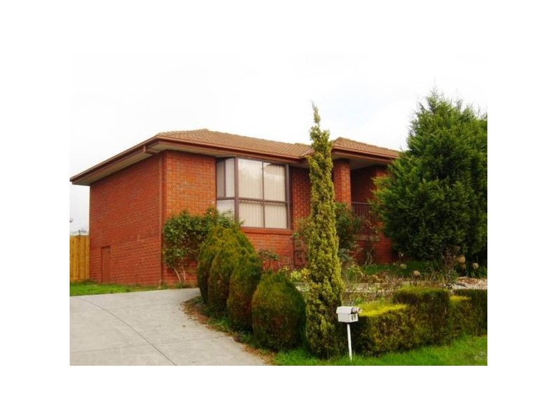 49 Justin Circuit, Hampton Park VIC 3976
