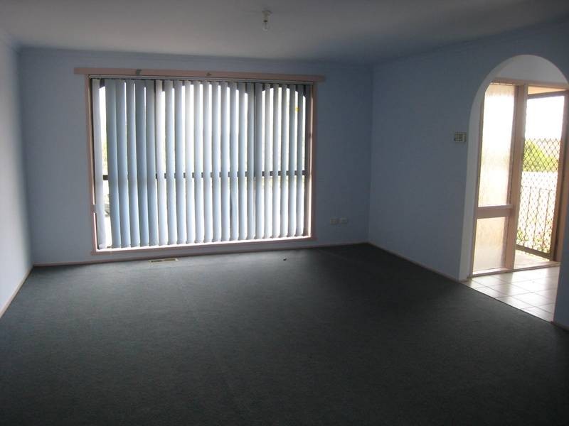 5 Dulnain Close, Hampton Park VIC 3976