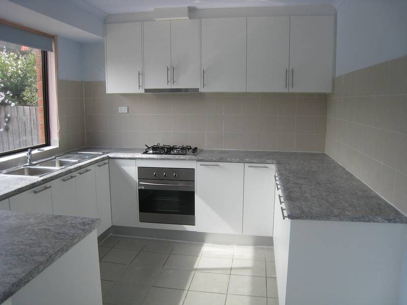 5 Dulnain Close, Hampton Park VIC 3976