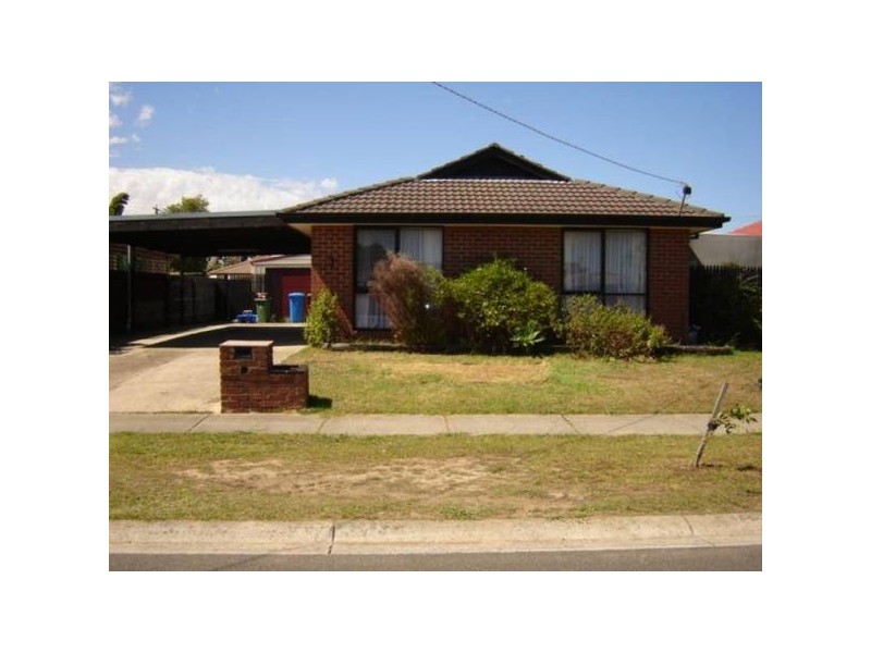 7 Camdale Close, Hampton Park VIC 3976