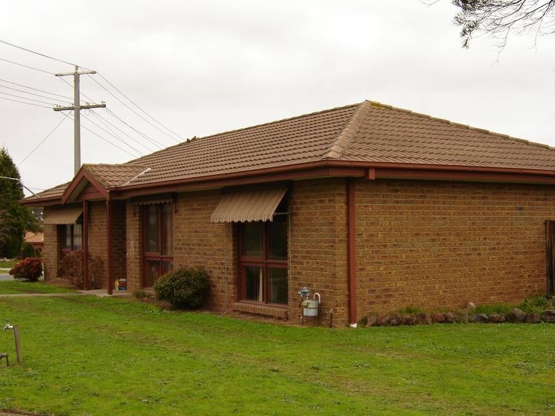 13 Kerrison Drive, Hampton Park VIC 3976