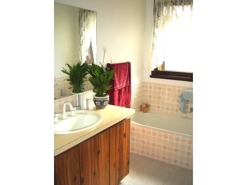 17 Millswyn AVENUE, Hampton Park VIC 3976