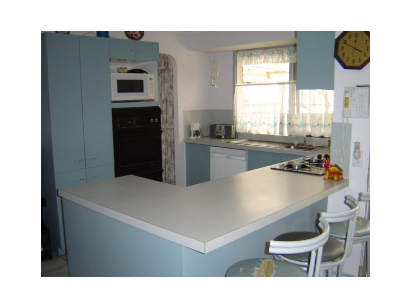 23 Michelle Drive, Hampton Park VIC 3976