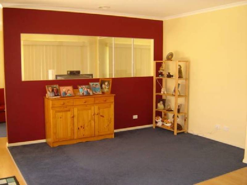 26 Hasluck Crescent, Lynbrook VIC 3975