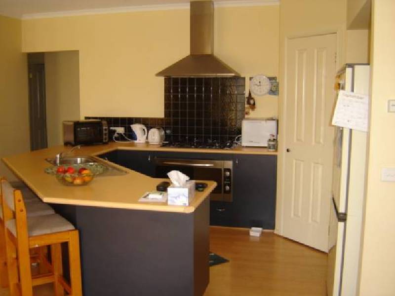 26 Hasluck Crescent, Lynbrook VIC 3975