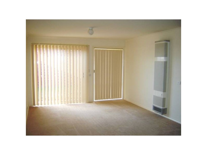 8/36 Armadale Drive, Narre Warren VIC 3805