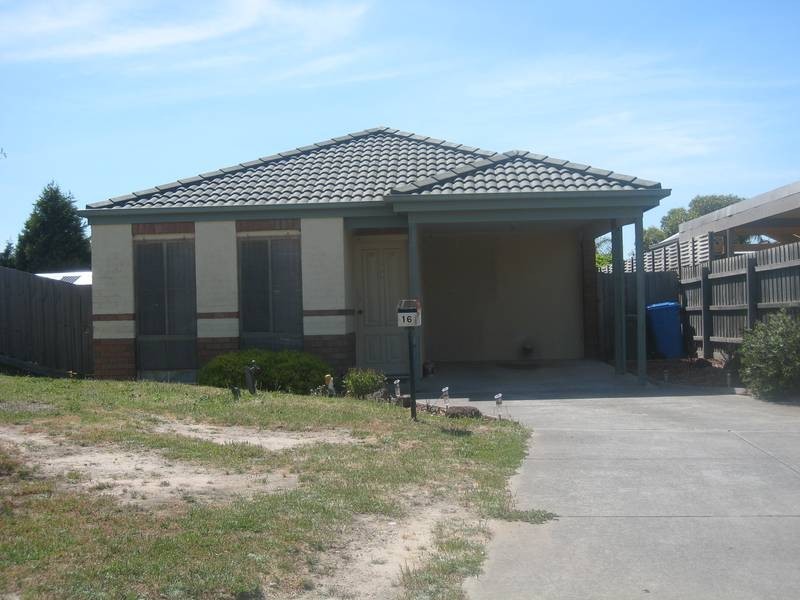 16 Linmac Court, Hampton Park VIC 3976