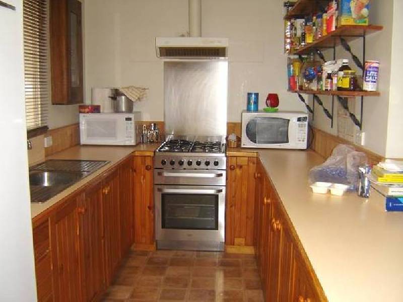 1 Leonne Court, Hampton Park VIC 3976