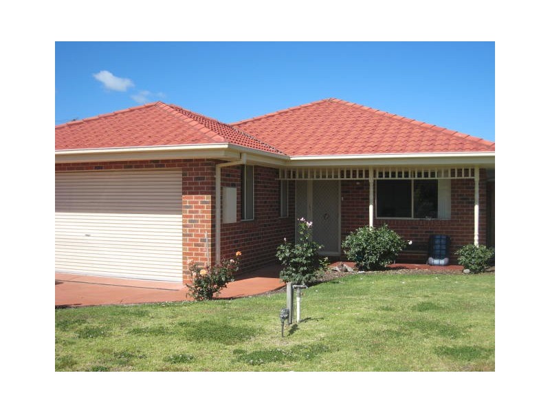 13 Teesdale Court, Narre Warren South VIC 3805