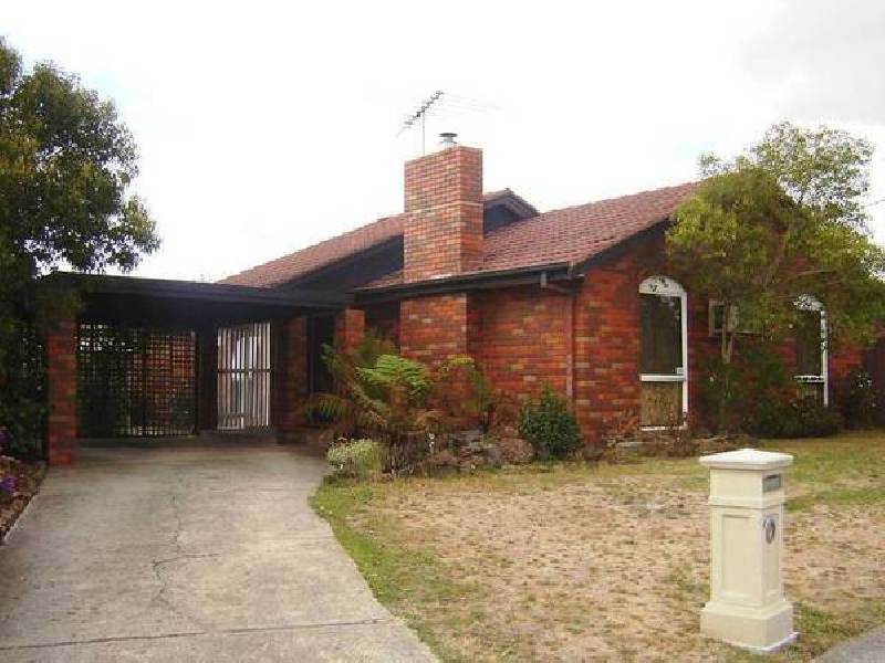 4 Evelyn Court, Hampton Park VIC 3976