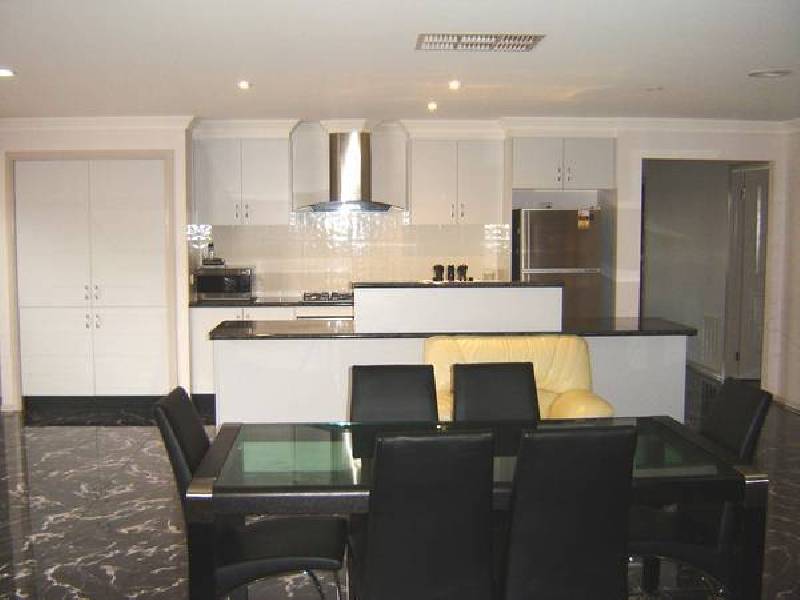 91 Aylmer Road, Lynbrook VIC 3975