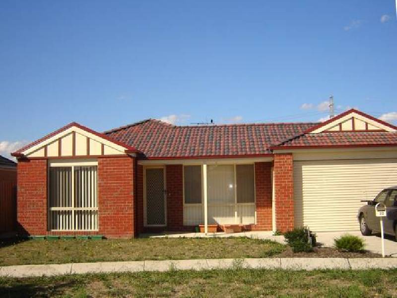 20 Middleham Close, Cranbourne VIC 3977