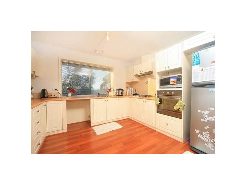 Caroline Place, Hampton Park VIC 3976