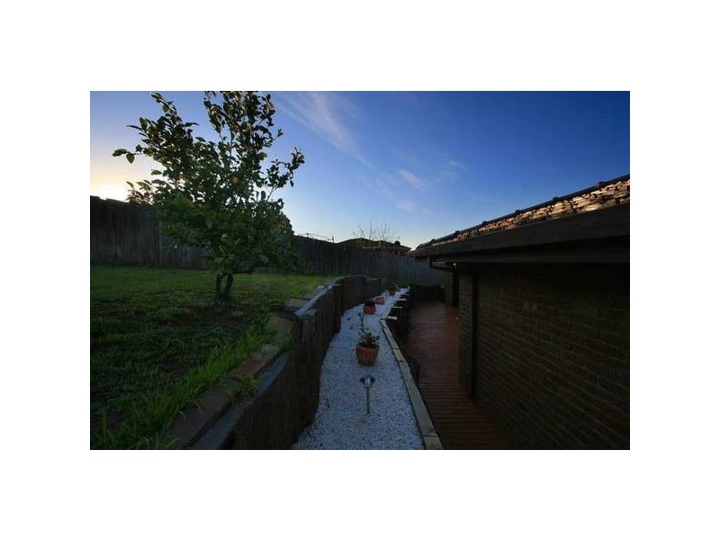 Caroline Place, Hampton Park VIC 3976