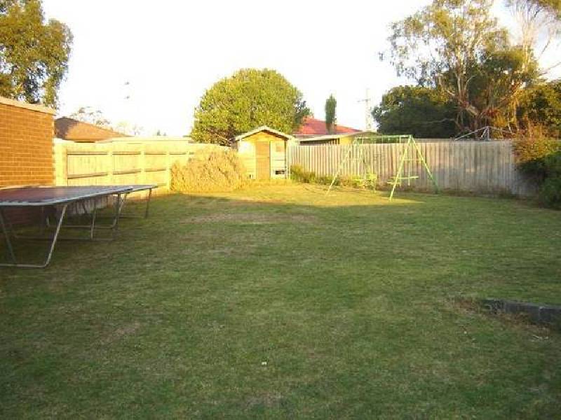 14 Wynette Close, Hampton Park VIC 3976