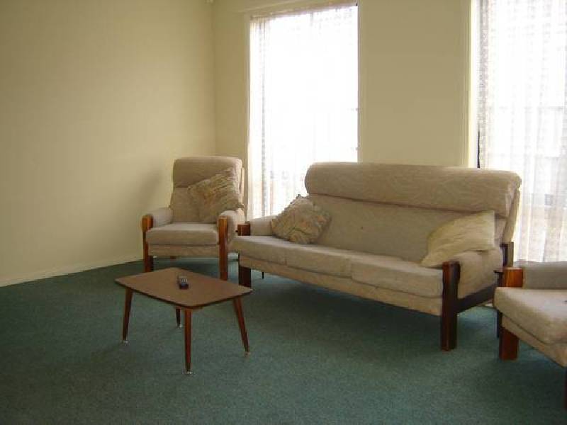 9 Aquamarine Court, Hampton Park VIC 3976