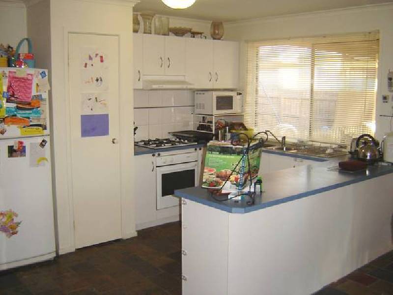 21 Bateman Grove, Hampton Park VIC 3976