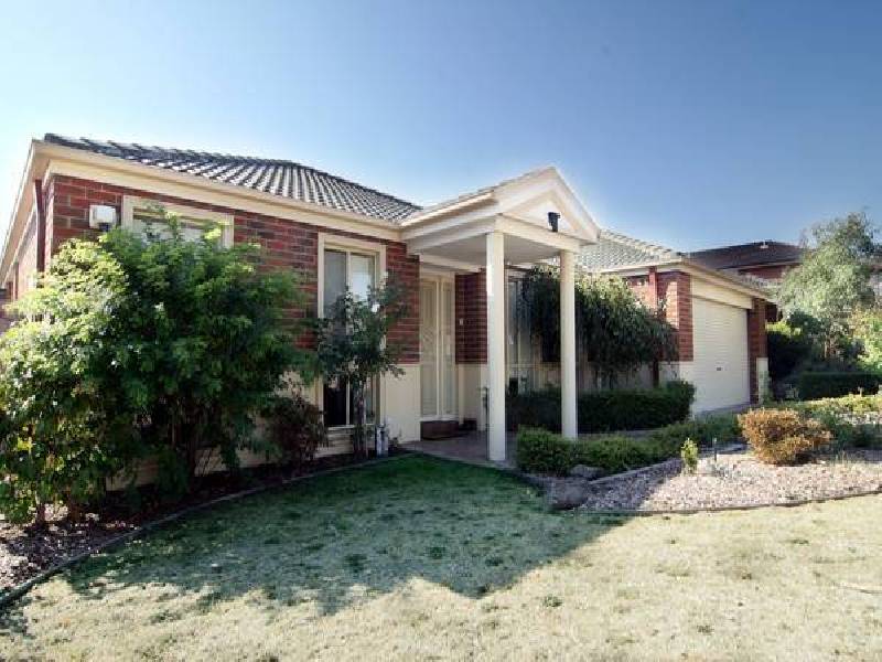 8 Chauncy Way, Lynbrook VIC 3975