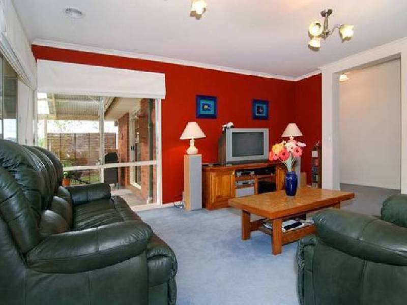 Sugarbush Drive, Lynbrook VIC 3975